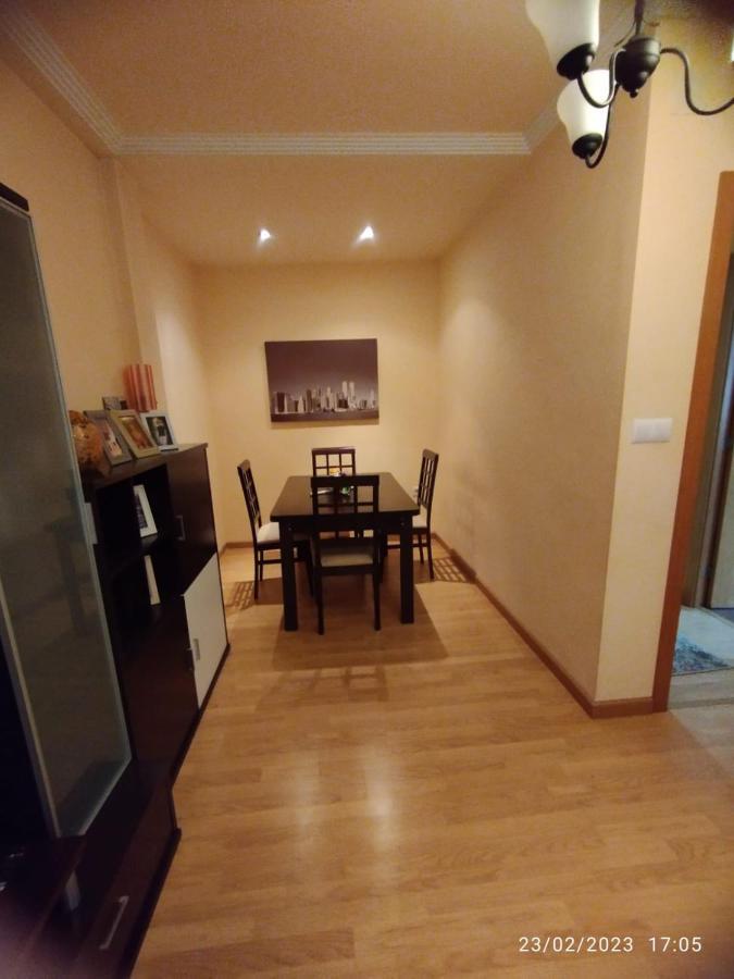 Piso Js Apartment Оуренсе Екстериор снимка